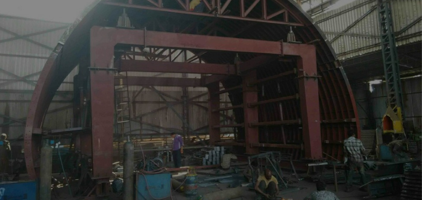 Mechanically Operated Tunnel Gantry