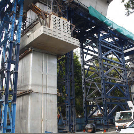 J Kumar Pune Metro Ground Support